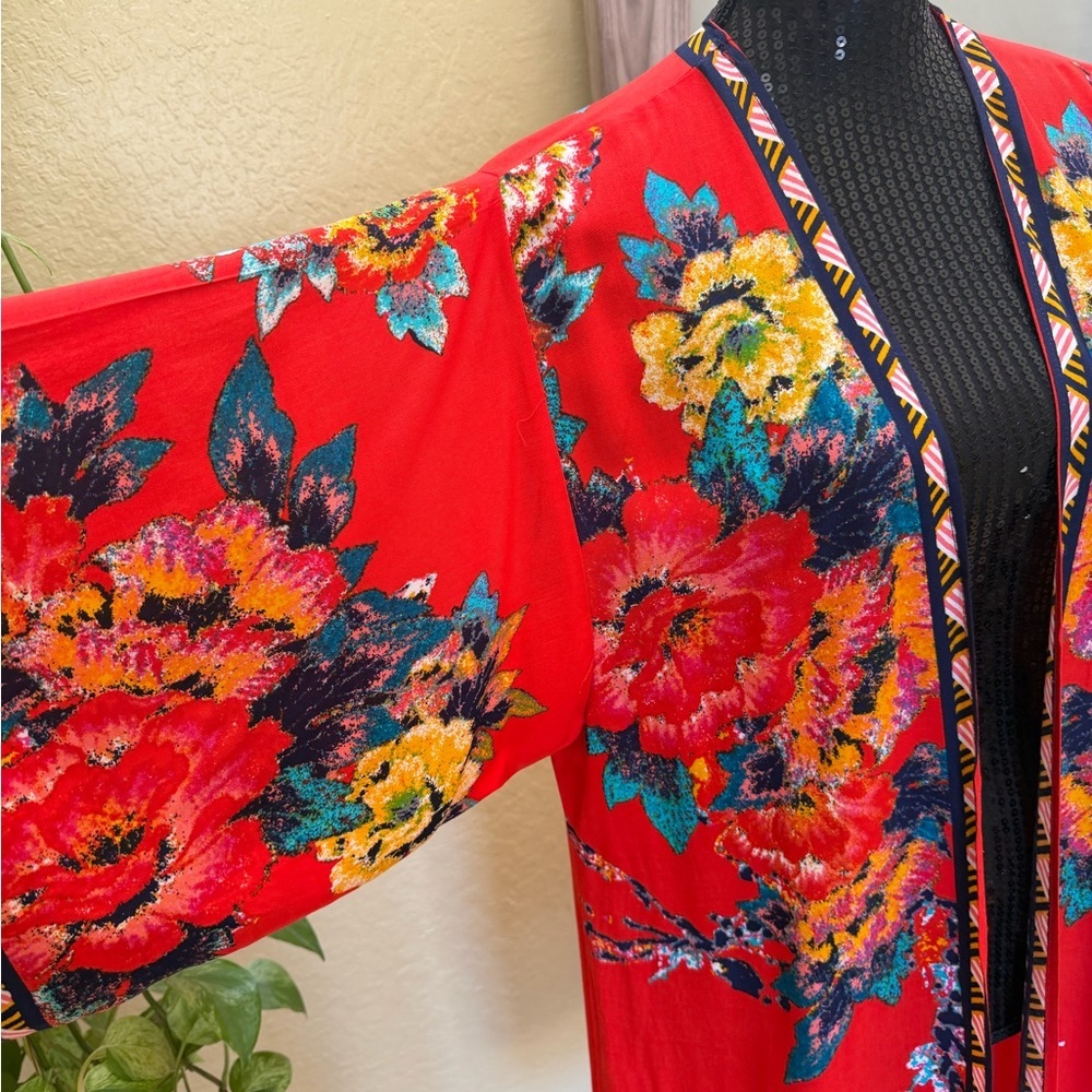 Flying Tomato Red and Multicolor Kimono 100% Rayon - Gorgeous ♥️ - Picture 2 of 6